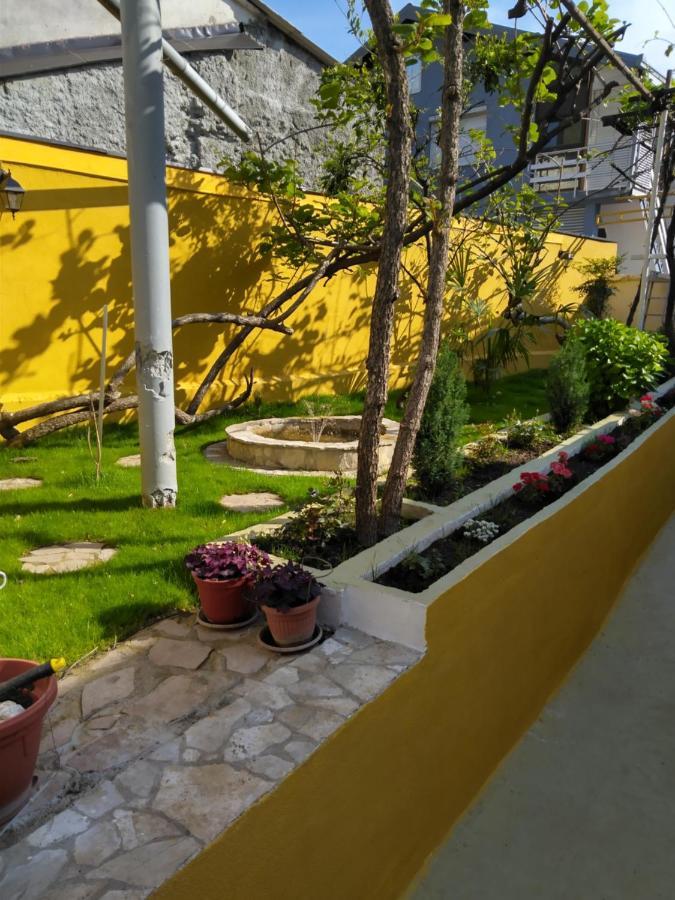 Apartment Exotic Garden Mostar Exteriör bild